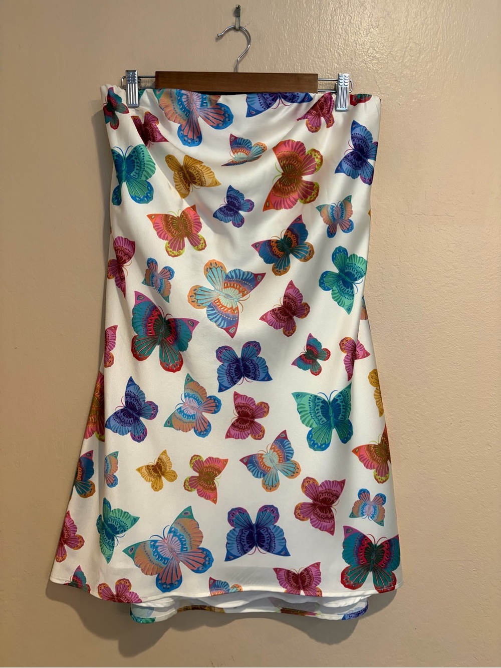 Adorable Strapless Mini Dress w/ Colorful Butterflies, Satin-Like Sheen, Size XL